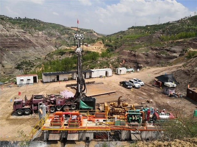 Çok Şube Yatay Kuyu Sondajı